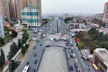 Bakıda "Şamaxinka"da avtobus marşrutları dəyişdirilir
