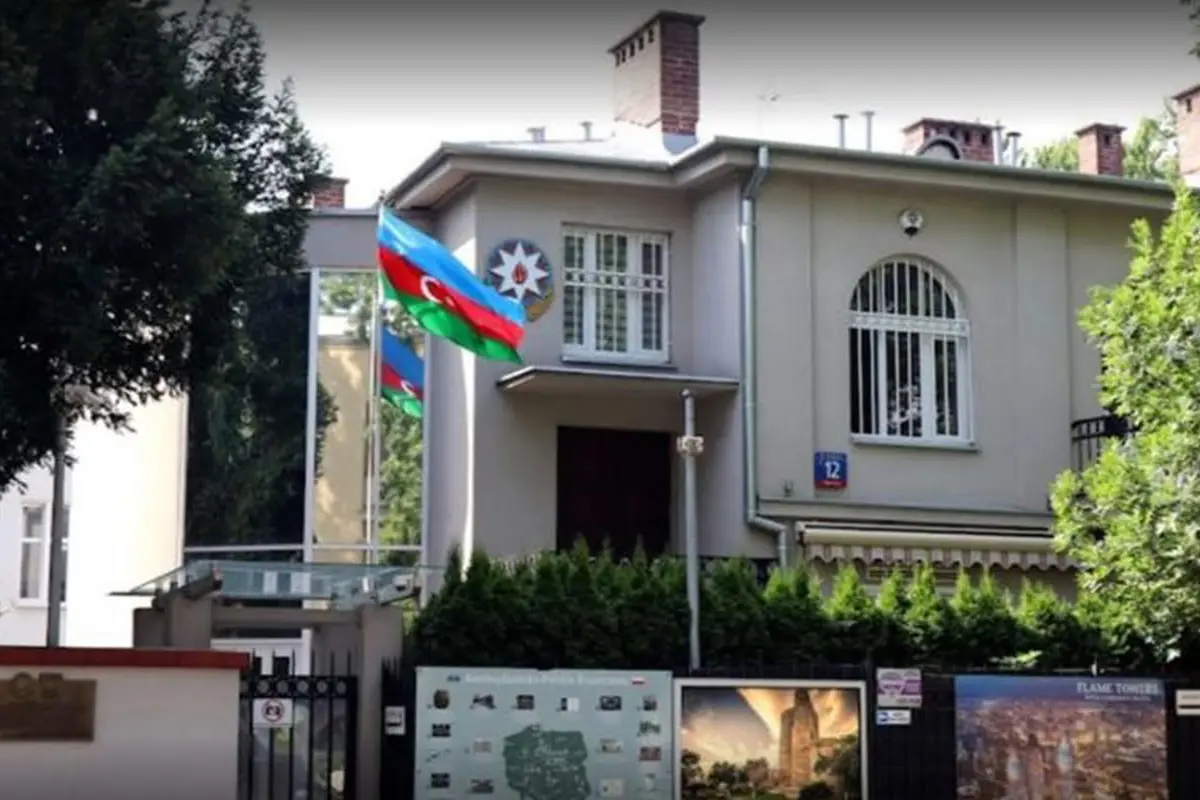 Polşada separatçı bayraqlı məhsulun satışına son qoyuldu