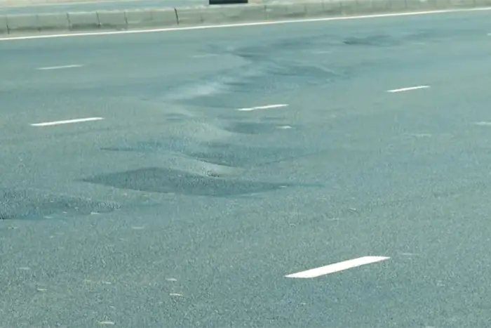 8 Noyabr prospektində təmir olunan yol yenidən çökdü