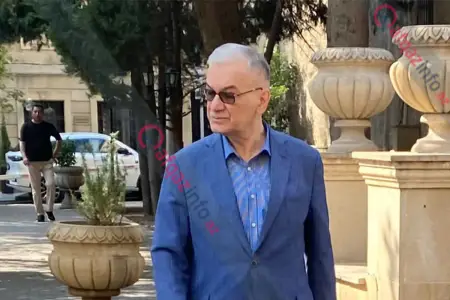 Sultan Qasımovun məhkəməsi yenidən təxirə salındı