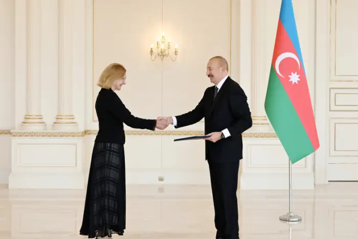 Prezident İlham Əliyev Estoniyanın ilk səfirini qəbul etdi