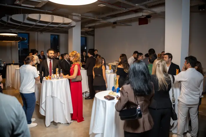 InvestAZ PRO App üçün yeni kampaniya filmi təqdim olundu