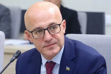 Altay Göyüşovun saytında erməni məqaləsi qalmaqal yaratdı
