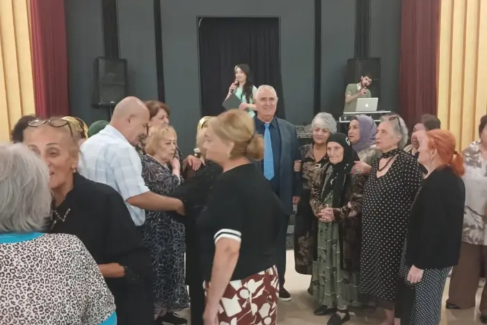 Binəqədidə Ahıllar Günü münasibətilə tədbir keçirilib