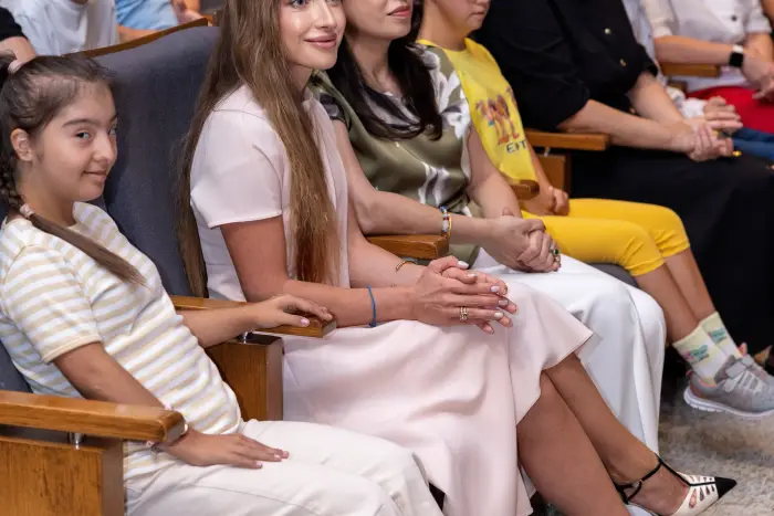 Alyona Əliyeva xüsusi qayğı mərkəzinə baş çəkib