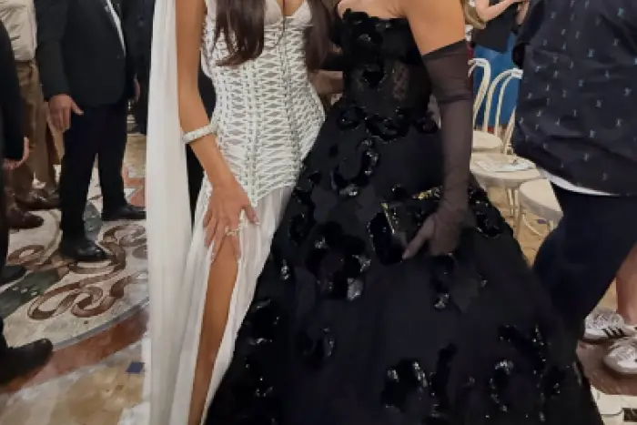 Hande Erçel Milanda Cennifer Lopezlə görüşüb