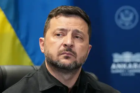 Zelenski: üçtərəfli görüş dekabrda Mayamidə ola bilər