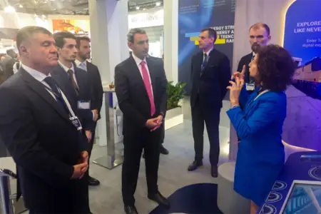 ADY rəhbərliyi "InnoTrans 2026" sərgisində iştirak edib
