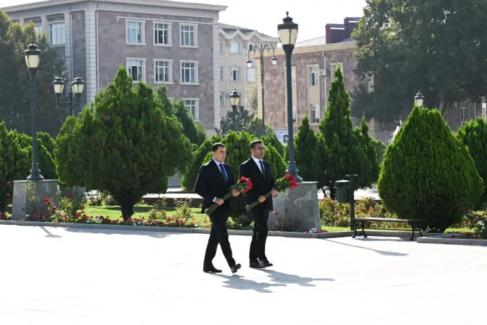 Mədəniyyət naziri Adil Kərimli Naxçıvanda vətəndaşları qəbul etdi