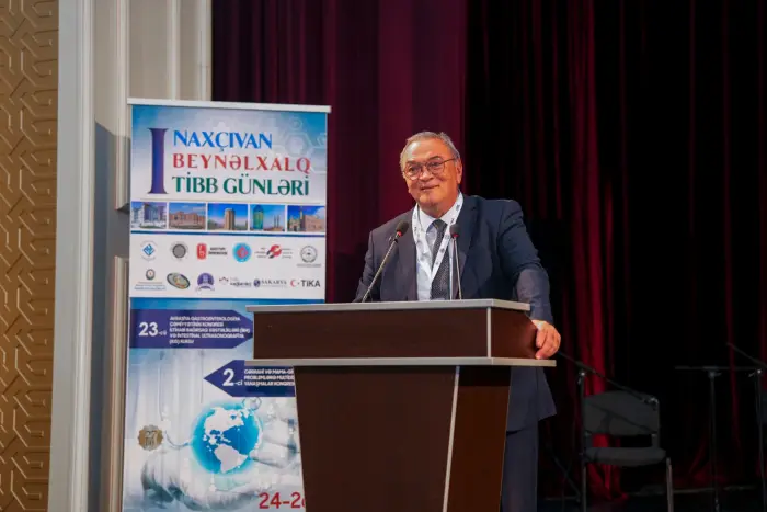 Naxçıvanda I Beynəlxalq Tibb Günləri öz işinə başladı