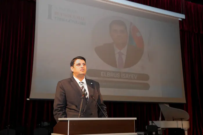 Naxçıvanda I Beynəlxalq Tibb Günləri öz işinə başladı