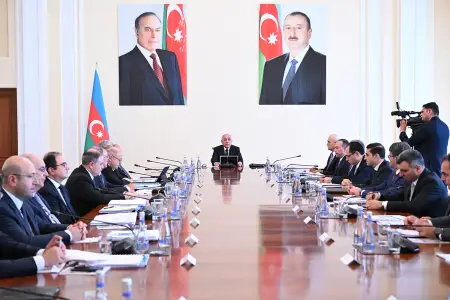 Nazirlər Kabinetində 2027-ci il büdcə layihəsi müzakirə olundu