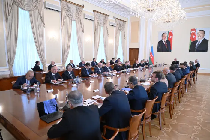 Nazirlər Kabinetində 2027-ci il büdcə layihəsi müzakirə olundu