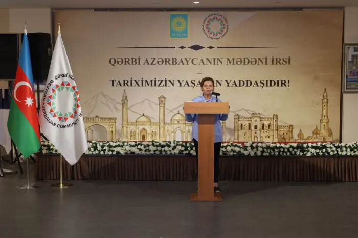 Yevlaxda Qərbi Azərbaycan irsi mövzusunda tədbir olub