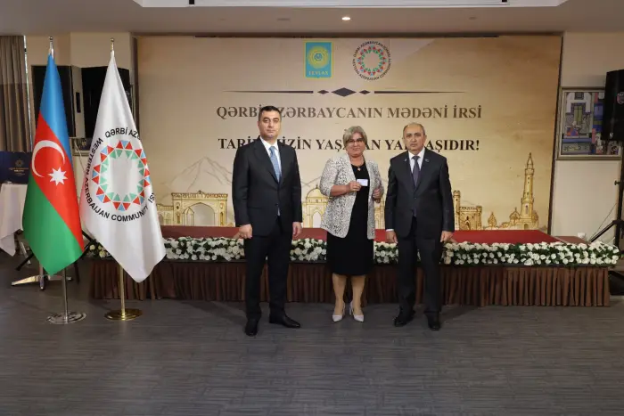 Yevlaxda Qərbi Azərbaycan irsi mövzusunda tədbir olub