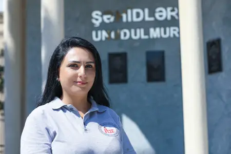 Şəhid Novruz Səlimovun qızı Balaxanıda mühəndisdir