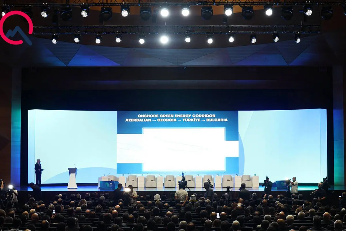 Bakıda investisiya forumunda 12 sənəd imzalandı