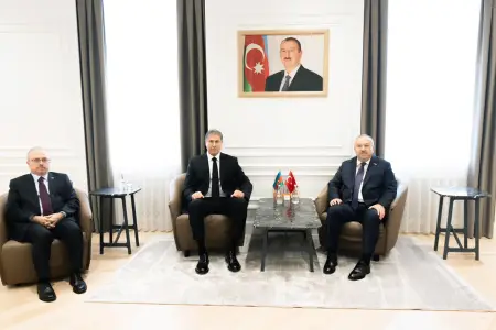 Eyvazov Türkiyə Emniyet baş müdiri ilə görüşdü