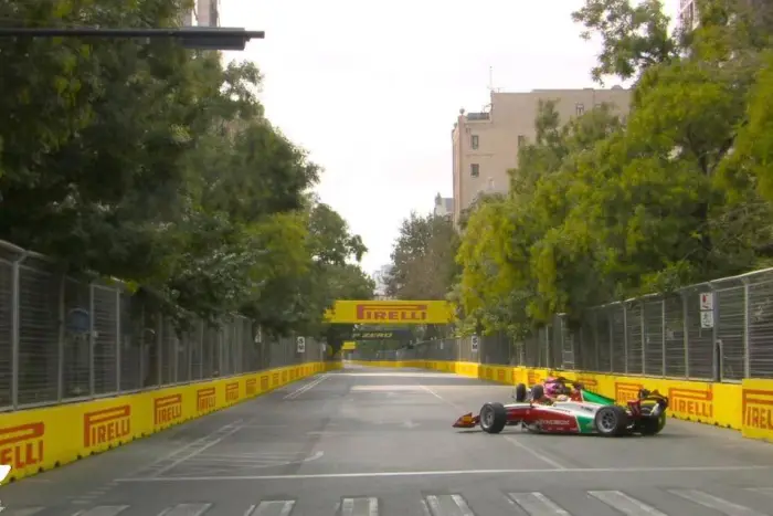 Bakıda Formula 2 yarışında Montoya qəza etdi