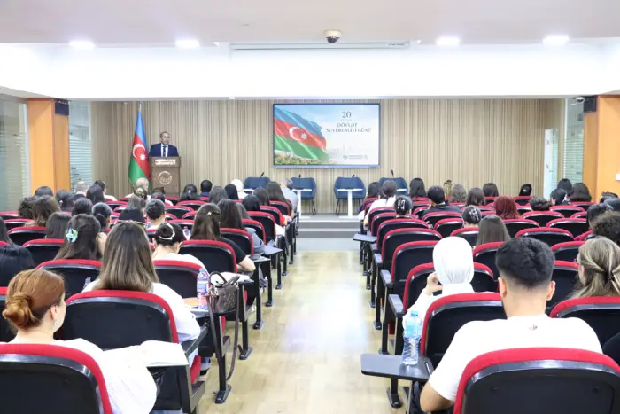 Azərbaycan Universitetində Dövlət Suverenliyi Günü qeyd edildi
