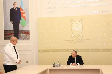Baş Prokurorluqda şəhid ailələri ilə görüş keçirilib