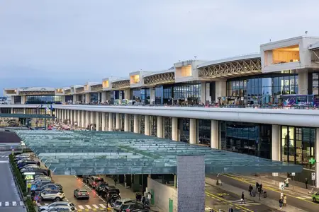 Milanın Malpensa hava limanına Berluskoninin adı verildi