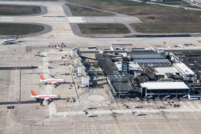 Milanın Malpensa aeroportuna Berluskoninin adı verildi