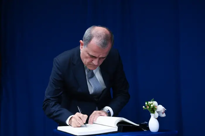Bayramov Nyu-Yorkda Quterreşlə sülh prosesini müzakirə edib