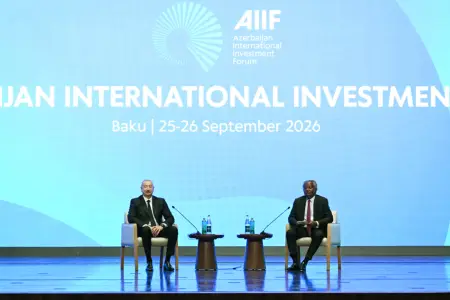İlham Əliyev: 5 ildə bərpaolunan enerji hər yerdə olacaq