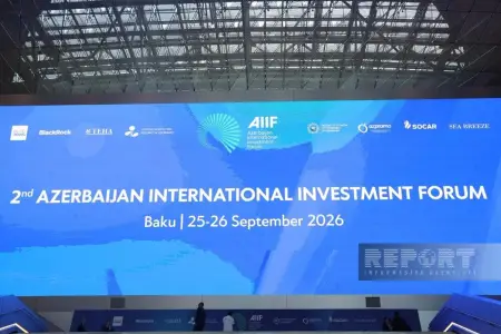Bakıda 30 trilyon dollarlıq investisiya forumu keçirilib