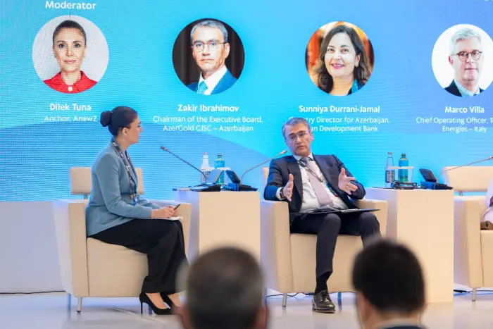 Bakıda 2-ci İnvestisiya Forumunda kritik xammal müzakirəsi