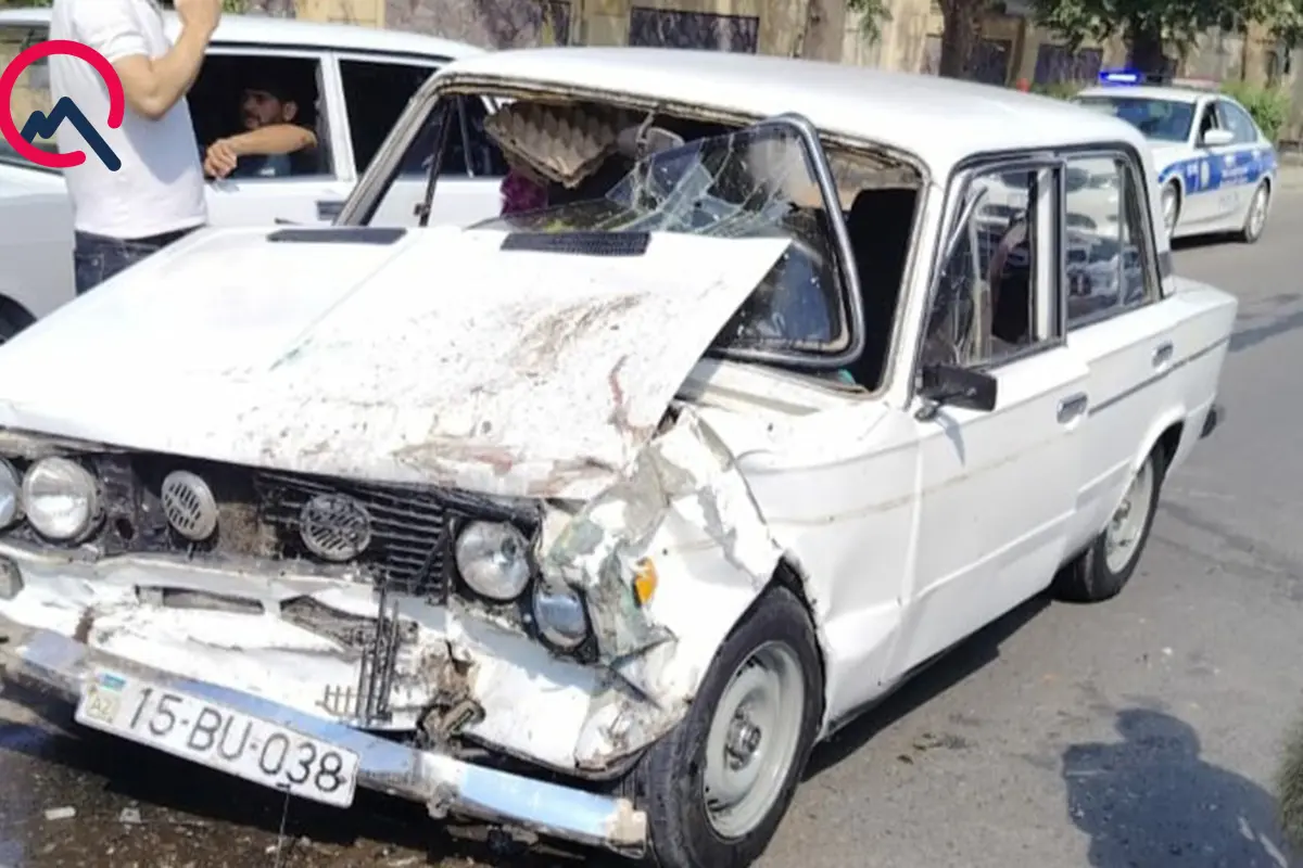 Cəlilabadda VAZ və Mercedes toqquşdu, 4 yaralı