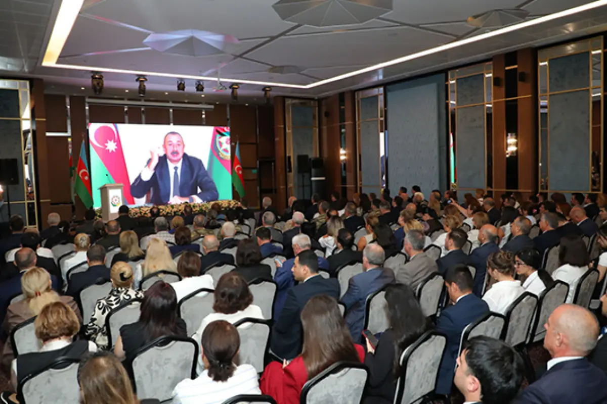 Nizamidə Dövlət Suverenliyi Gününə dair konfrans keçirildi