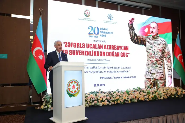Nizamidə Dövlət Suverenliyi Gününə dair konfrans keçirildi