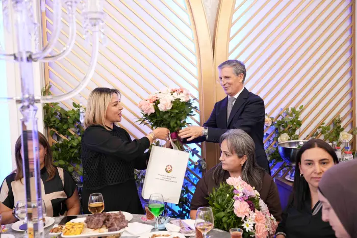 Xətai rayonunda Suverenlik Gününə həsr tədbir keçirildi
