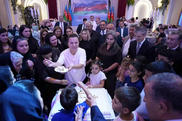Xətai rayonunda Suverenlik Gününə həsr tədbir keçirildi
