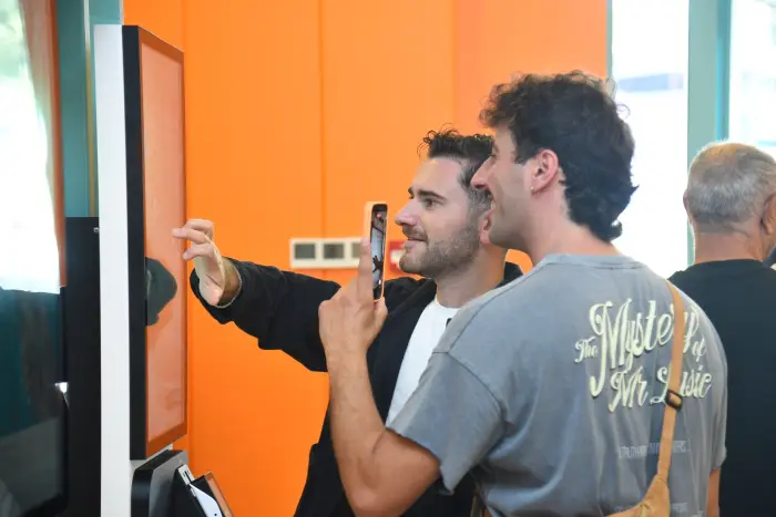 “Popeyes” Azərbaycanda üçüncü, ən böyük filialını açıb