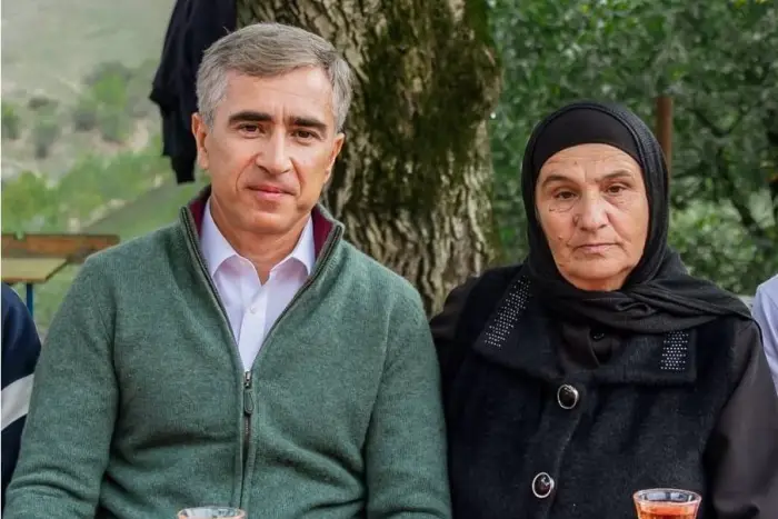 Anar Ələkbərov Astarada Pəncəli Teymurovun ailəsinə qonaq getdi