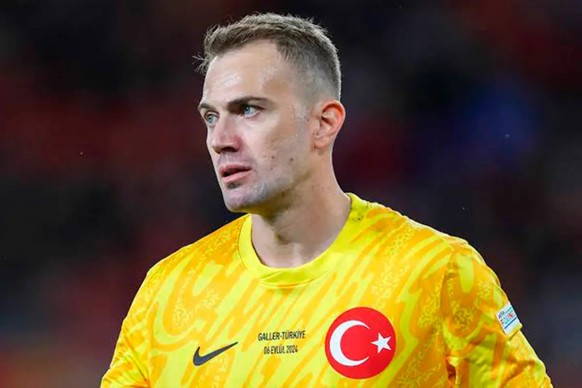 Mert Günok Türkiyə millisi ilə vidalaşdı