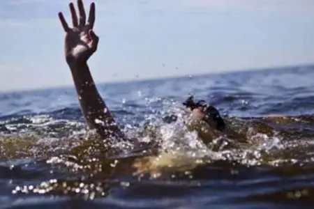 Bilgəhdə dənizdə 2 nəfər batıb, axtarış davam edir