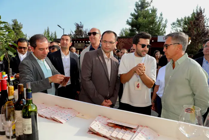 Şamaxının Meysəri kəndində Üzüm və Şərab Festivalı başladı