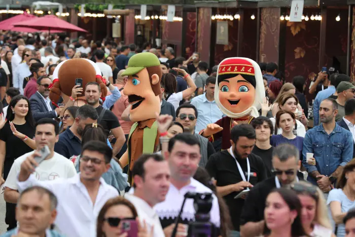Şamaxının Meysəri kəndində Üzüm və Şərab Festivalı başladı