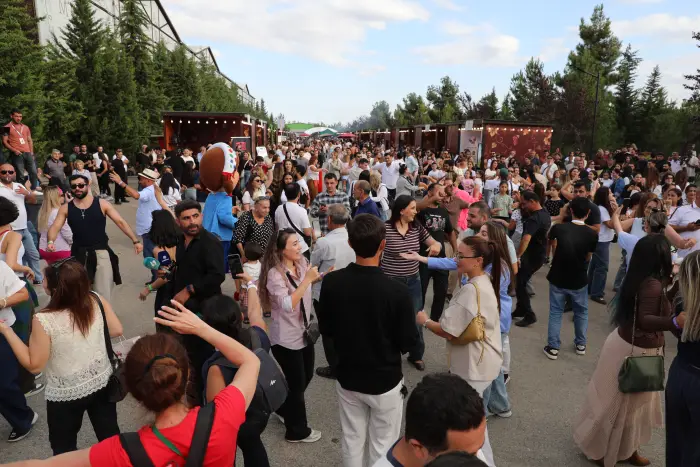 Şamaxıda Üzüm və Şərab Festivalı ikinci günündə davam edib