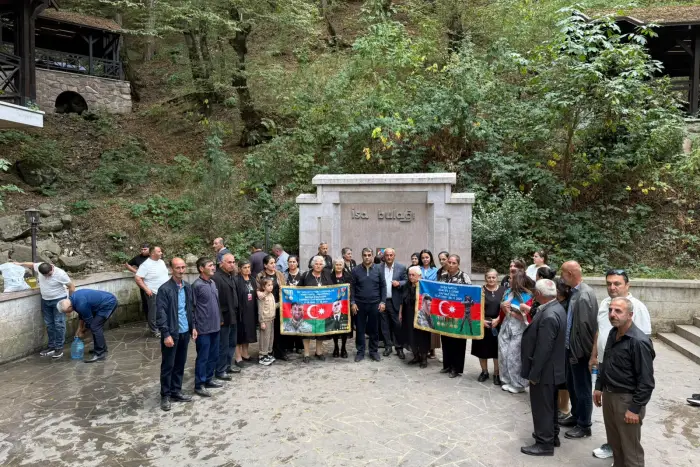 Yevlaxlı şəhid ailələri Qarabağ səfərində olub